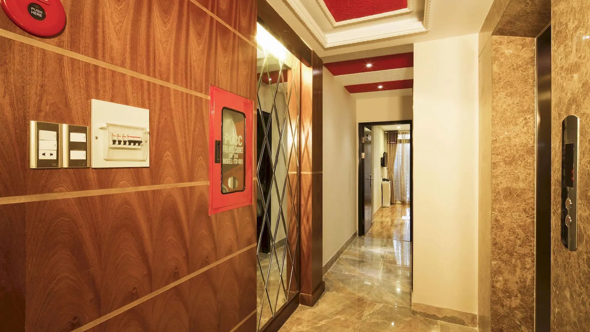 Hoang Dung - Hong Vina Hotel Ho Chi Minh City