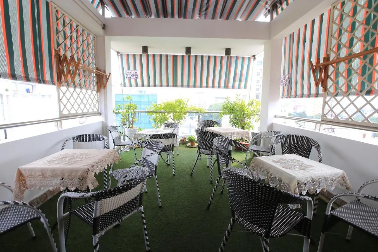 Hoang Dung - Hong Vina Hotel Ho Chi Minh City Vietnam